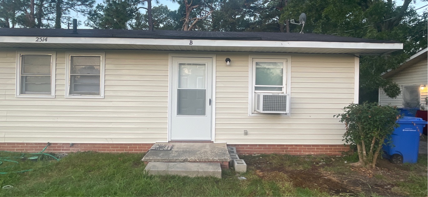 Nobie Street - 2514 B